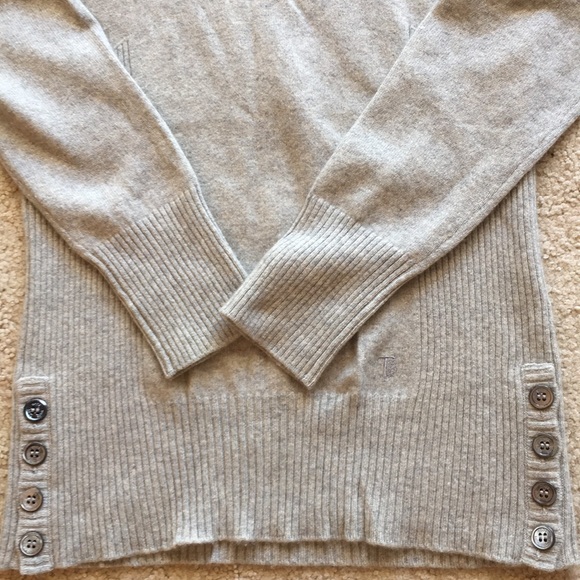 Tod's Cashmere/Wool blend turtleneck sweater - Picture 7 of 7